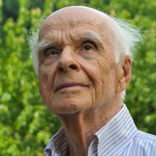 Portrait of Ervin Laszlo